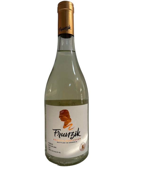 Frunzik White Dry Wine Armenia 750ml
